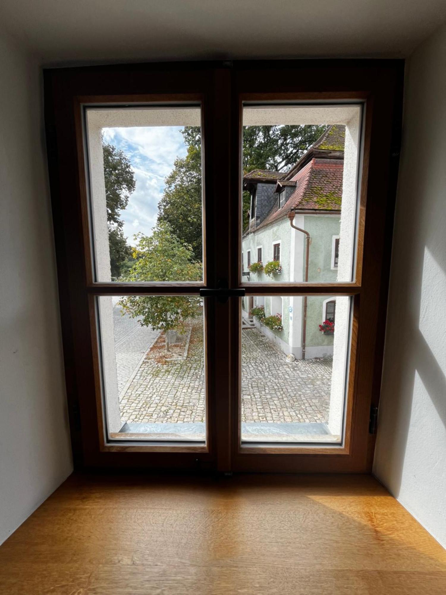 Hotel Roehrl Sinzing Værelse billede